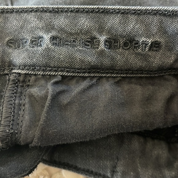 American Eagle Shorts Black Jean Cuff Next Level Stretch Super High Rise Shortie - Picture 13 of 13